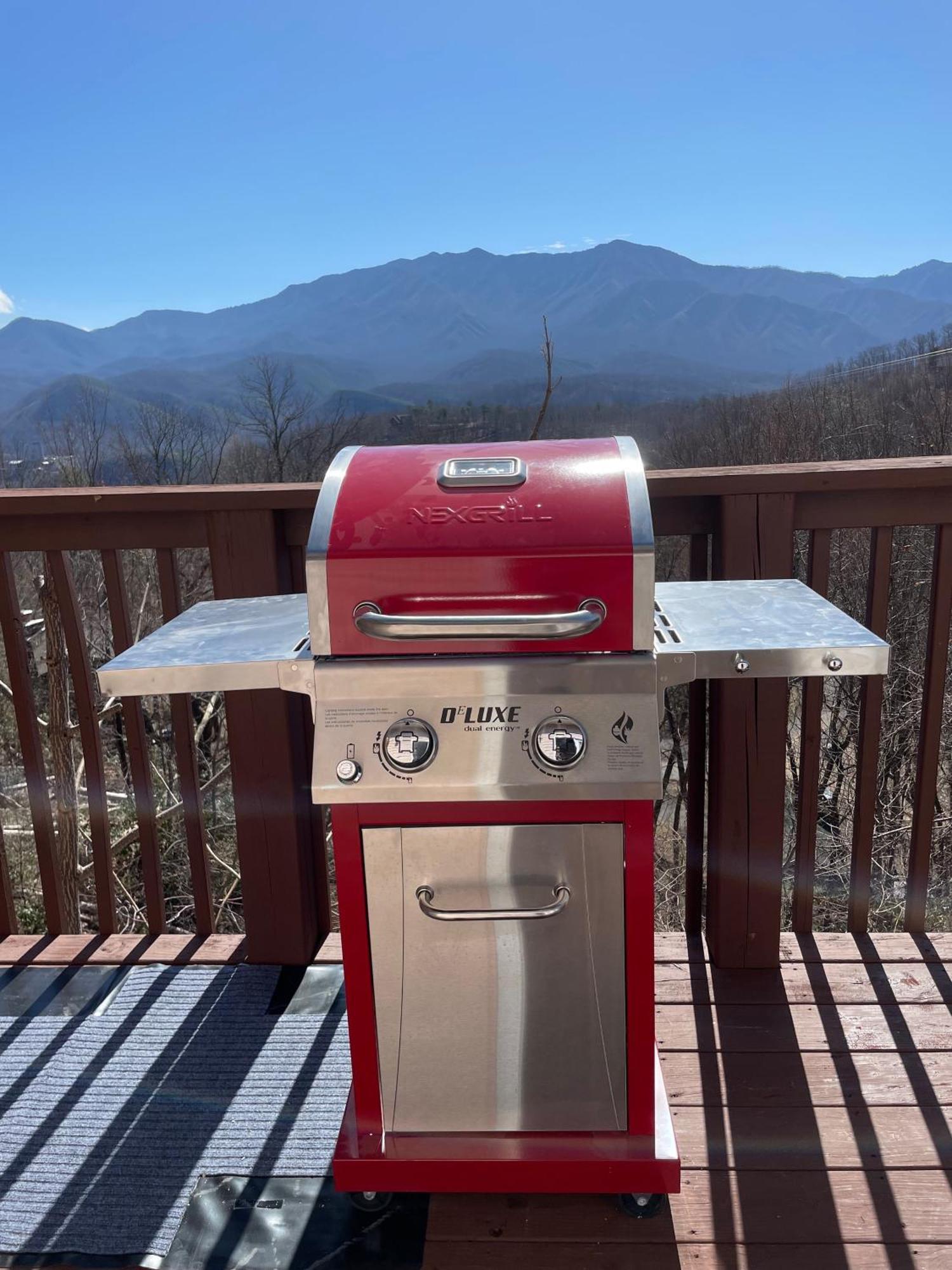 Heavenly View - Bear Themed Cabin, Hottub, Dog-Friendly, Near Gatlinburg Exteriér fotografie